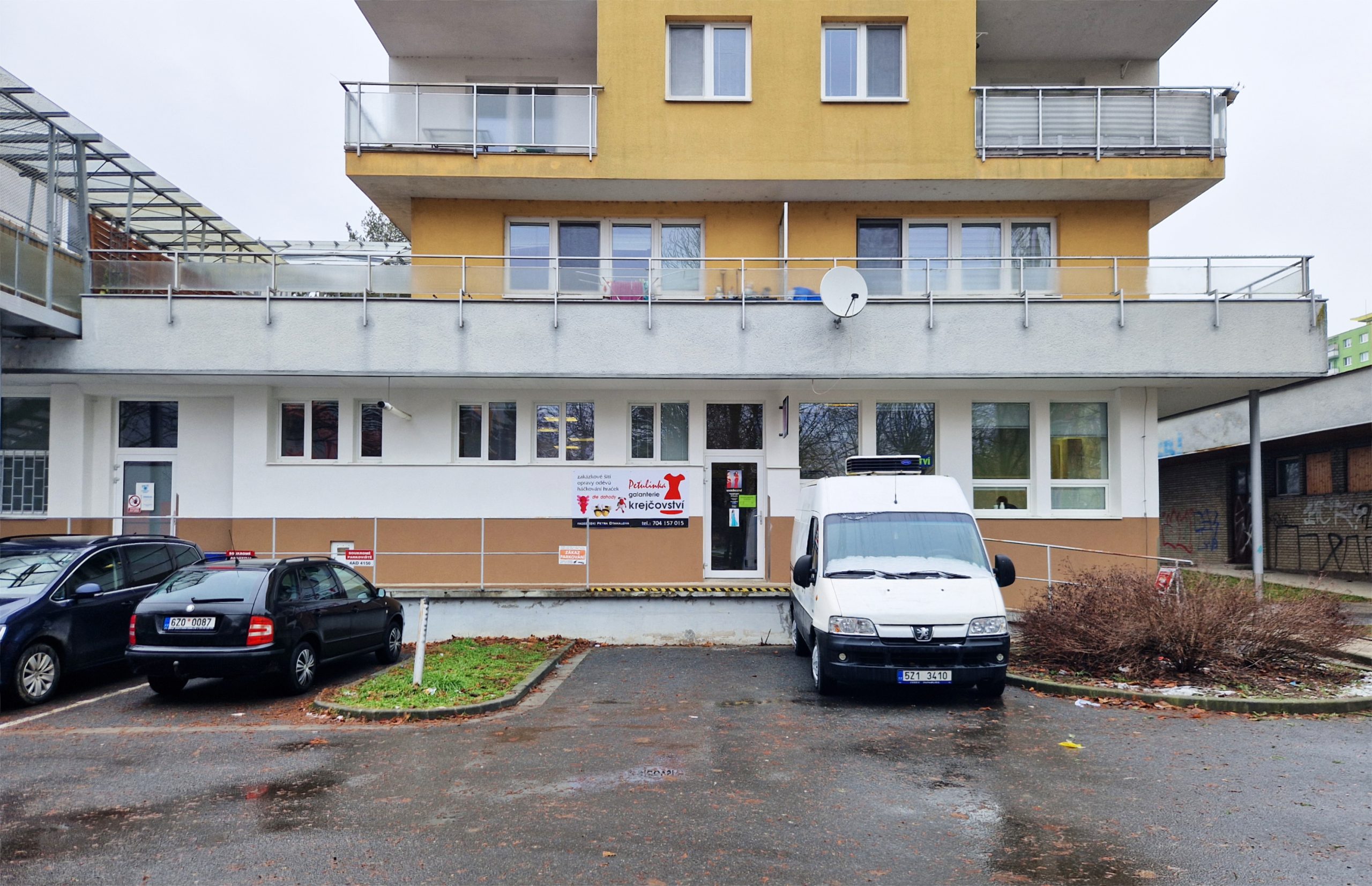 Prodej obchodních prostor Otrokovice, Trávníky - 3