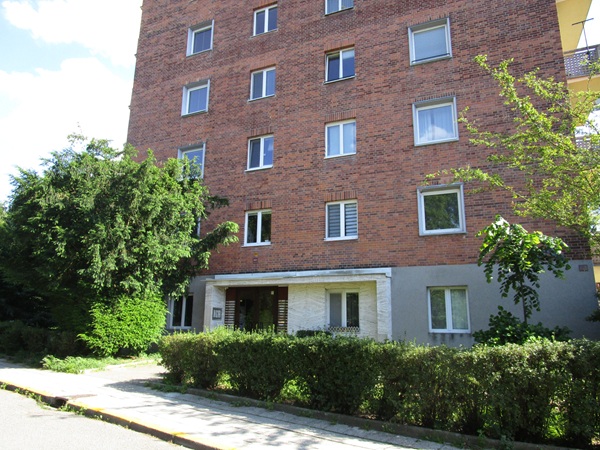 Pronájem bytu 2+1 ve Zlíně - Věžové domy - 2
